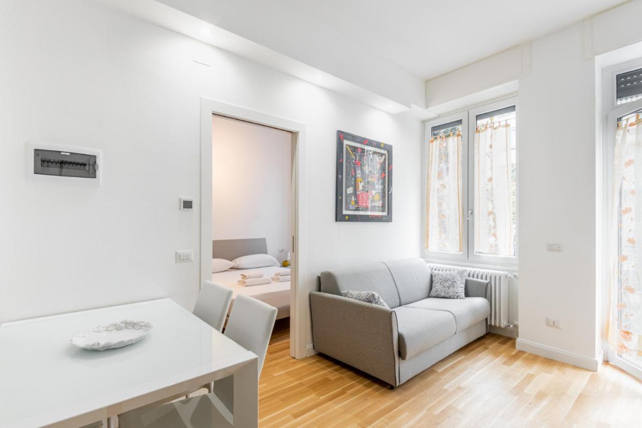 Easylife - Stile E Comfort A Due Passi Da Centrale Мілан Екстер'єр фото