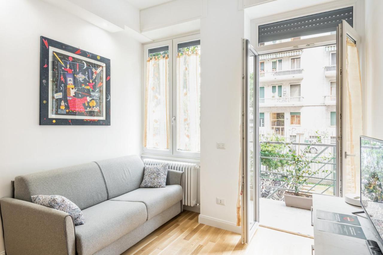 Easylife - Stile E Comfort A Due Passi Da Centrale Мілан Екстер'єр фото